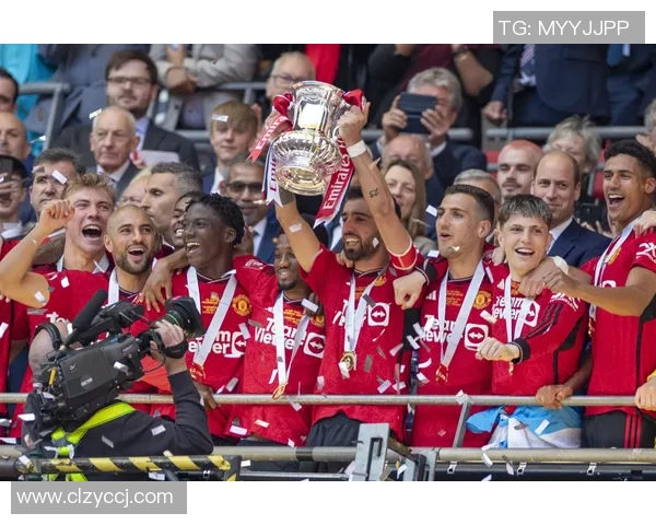 曼联足总杯大胜那不勒斯球星帽子戏法点燃全场激情