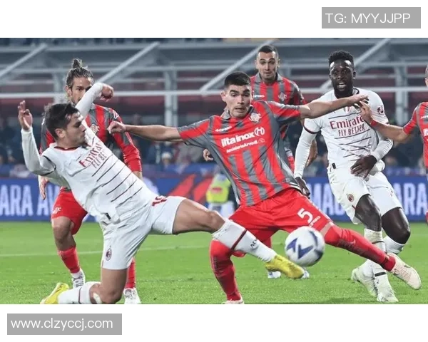 西甲焦点战曼联与那不勒斯战平红牌事件引发全场热议与数据分析