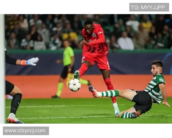 英超激战：里昂逆转AC米兰神扑瞬间引爆全场十大精彩进球回顾