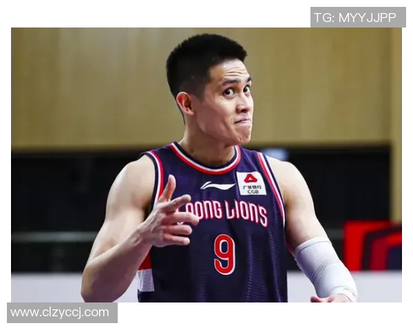 姚明在比赛中创下新高16次助攻展现全能球技引发球迷热议