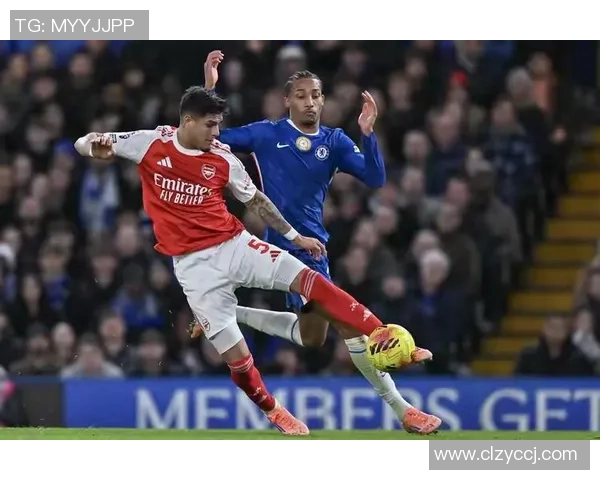 英超精彩对决曼城逆转里昂5-1补时进球点燃全场激情