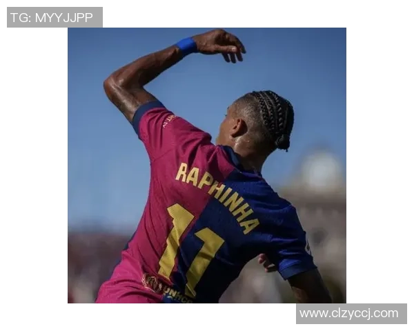 西甲激战巴萨凭借帽子戏法力克利物浦全场沸腾数据分析精彩瞬间回顾