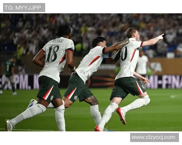 世界杯精彩对决那不勒斯与波尔图战成平局战术分析引发全场热议