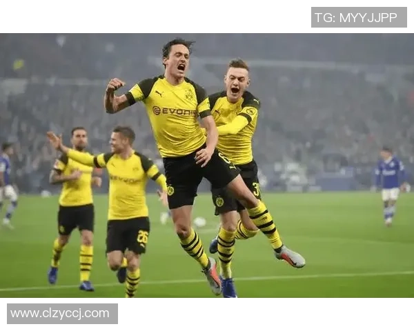 热刺逆转多特蒙德6-2大胜红牌事件引发全场热议与争议