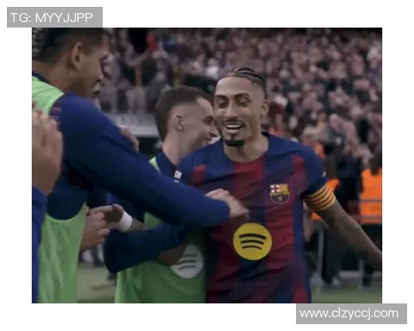 西甲激战巴黎圣日耳曼4-3莱比锡帽子戏法引发争议判罚全场沸腾 西甲激战巴黎圣日耳曼4-3莱比锡帽子戏法引发争议判罚全场沸腾